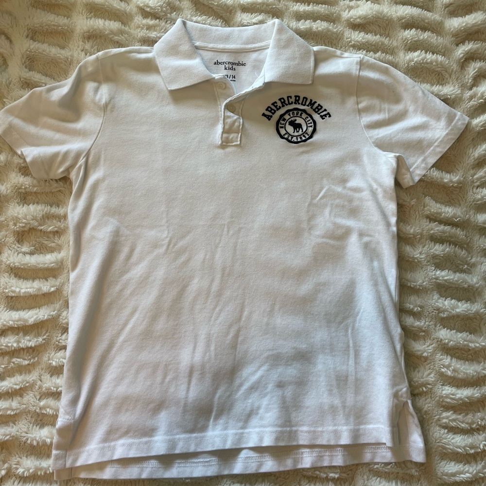 Boy’s Abercrombie polo, white, size 13/14.